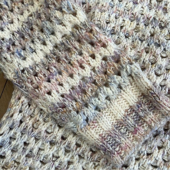 Anthropologie Oversized Mesh Stitch Sweater Size Medium Crochet Chunky Fisherman - Picture 3 of 9
